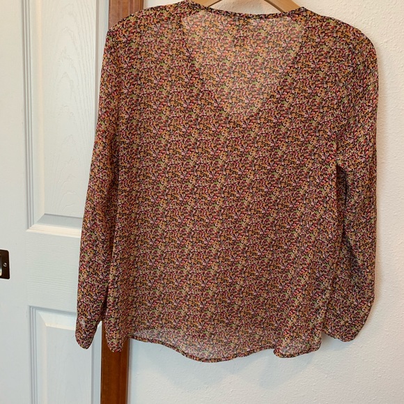 ** Mossimo Women’s Button Blouse - Picture 5 of 11